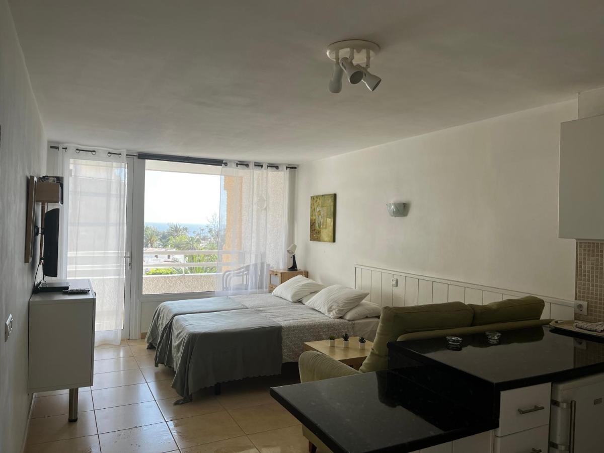 Borinquen Studio Apartment Playa Feñabe 외부 사진
